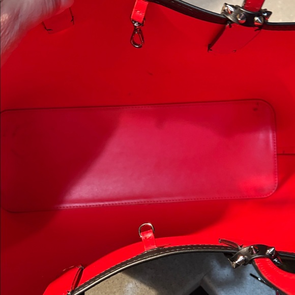Christian Louboutin tote in excellent condition - Picture 3 of 8